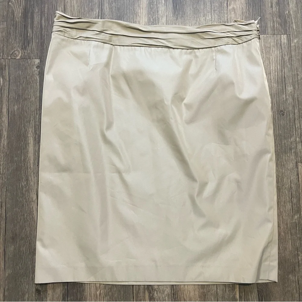 Rena Lange Knee Length Beige Pencil Straight Side Zip Women's Skirt Plus Size 16